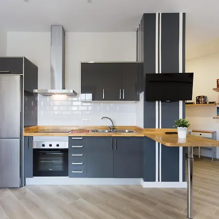 Minimalista Con Terraza, Wifi Y A 1 Minuto De La Playa - Es-279-4 Apartment *